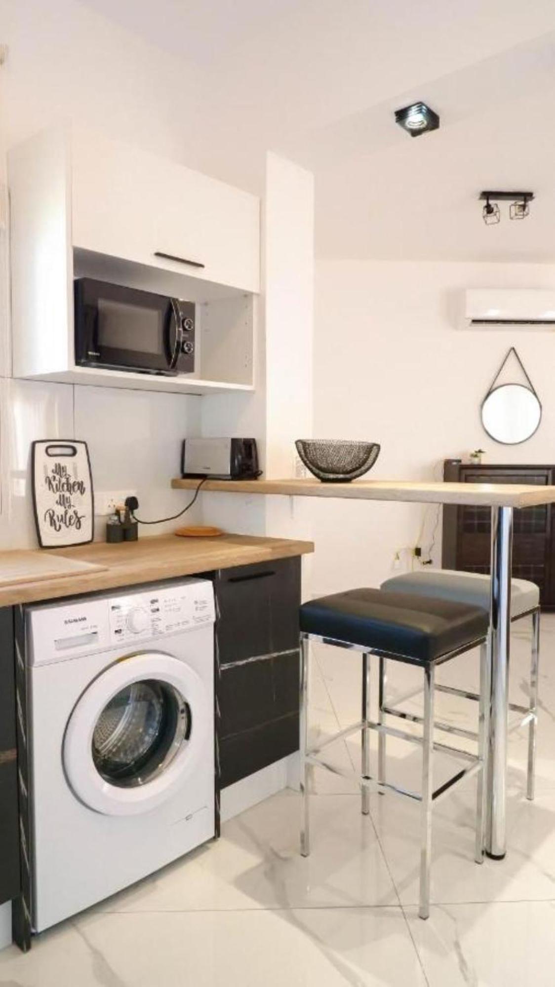 H&O Boulevard Breeze Apartment! Pafos Exterior foto